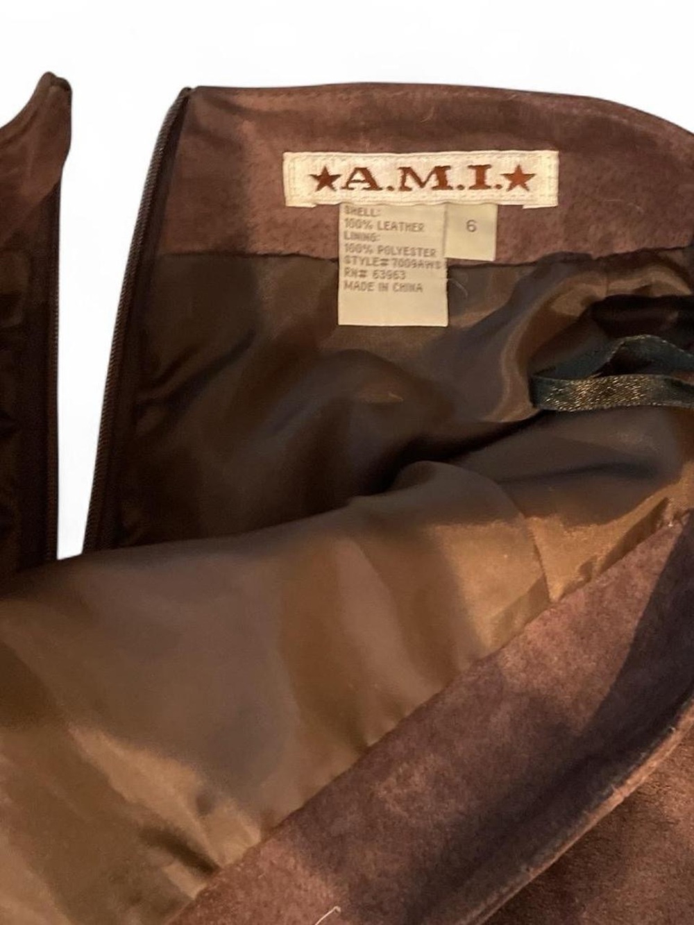 Unique Vintage A.M.I. Brown Suede Maxi Skirt – Size 6 - Picture 4 of 4